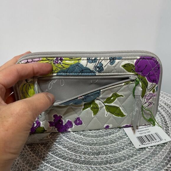 Vera Bradley Zip Around Wallet Watercolor NWT - Picture 4 of 7